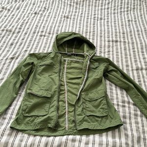 Land’s End girls jacket. Size 16.